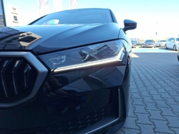 Skoda Superb III Kombi Facelifting 2.0 TDI SCR 150KM 2024 Skoda Superb LaurinKlement Matrix Panorama Navi Head-up Canton Hak FV, zdjęcie 37