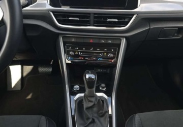 Volkswagen T-Roc I SUV Facelifting 1.5 TSI ACT 150KM 2024 Volkswagen T-Roc 1.5TSI 150KM Style DSG, Podgrzewane Fotele, Kamera Cofani, zdjęcie 8