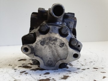 AUDI TT 1.8 T TURBO ČERPADLO SERVA 8N0145154A
