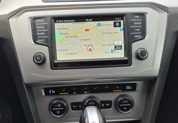 Volkswagen Passat B8 Variant 2.0 TDI 150KM 2015 Volkswagen Passat Volkswagen Passat 2.0 Diesel 150KM, zdjęcie 7