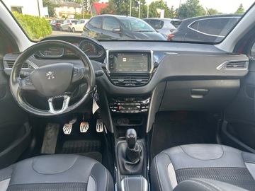 Peugeot 2008 I SUV Facelifting 1.2 PureTech 110KM 2018 Peugeot 2008-1.2 Benzyna Klima Alu Kamera, zdjęcie 13
