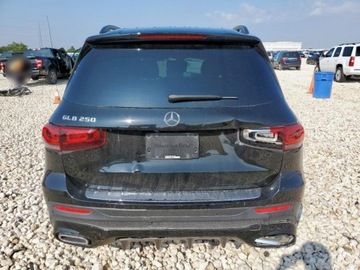 Mercedes GLB 2023 Mercedes-Benz GLB 250 2023 2.0l 2.0 Benzyna 221KM, zdjęcie 2