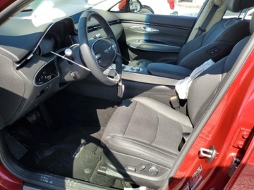 Genesis GV70 Base 2022 2.5l 2.5 Benzyna 300KM, zdjęcie 7
