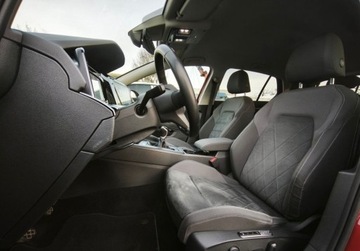 Volkswagen Golf VIII Hatchback 1.5 TSI EVO 130KM 2022 Volkswagen Golf Style, FV 23, ACC, Czujniki parkowania, Ambiente, Indukcja, zdjęcie 7