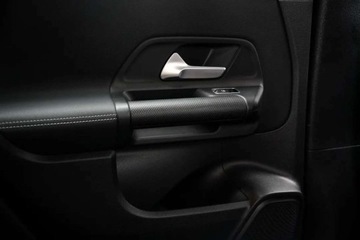 Mercedes GLA II Off-roader 1.3 200 163KM 2020 Mercedes-Benz GLA Faktura VAT, Kola zimowe gratis, Polska Salon 1.3 163KM, zdjęcie 28