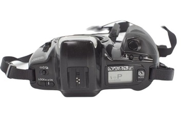 MINOLTA DYNAX 300si - мало использовался