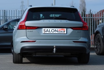 Volvo V60 II  2024 Volvo V60 2,0T 177 aut Hak Ogrz,Kier.+4xFotele Kamera DVD DAB NFC perła TOP, zdjęcie 32