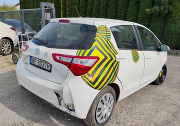 Toyota Yaris III 2018 Toyota Yaris 2018r, Salonowa, 1.5 Benzyna. Uszkodzony prawy przod. Jezdzi., zdjęcie 3