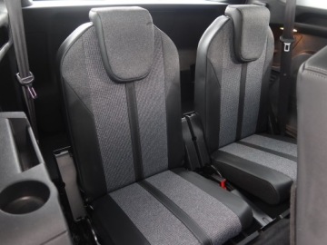 Peugeot 5008 II Crossover 1.5 BlueHDI 130KM 2019 Peugeot 5008 1.5 BlueHDi, Salon Polska, Automat, zdjęcie 21