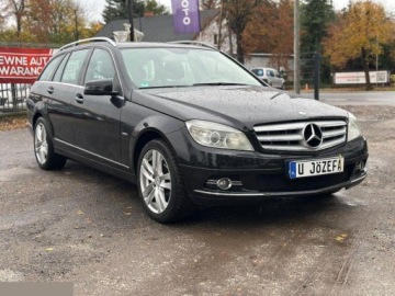 Mercedes Klasa C W204 Kombi T204 1.8 180 CGI BlueEFFICIENCY 156KM 2010 Mercedes Klasa C 180 T BlueEFFICIENCY 7G-TRONIC Avantgarde 156KM 2010r, zdjęcie 4