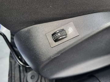 Peugeot 2008 I SUV 1.6 BlueHDi 99KM 2015 PEUGEOT 2008 1.6l diesel BlueHDi 100KM * Bezwypadkowy * serwisowa!, zdjęcie 5