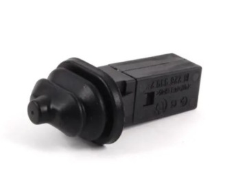 BMW E46 E60 E90 F10 Лючок топливного бака Бампер