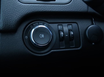 Opel Insignia I Sedan Facelifting 2.0 CDTI ECOTEC 130KM 2014 Opel Insignia 2.0 CDTI, Salon Polska, VAT 23%, zdjęcie 16