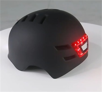 ВЕЛОСИПЕДНЫЙ ШЛЕМ СО СВЕТОДИОДАМИ ЛЕГКИЙ РЕГУЛИРУЕМЫЙ черный 58-61см USB