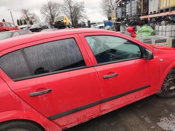 ASTRA H DVEŘE LEVÉ PRAVÉ ZADNÍ HB Y547 KOMPLETNÍ