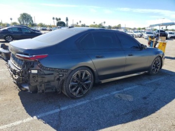 BMW Seria 7 G70 2023 BMW Seria 7 760xi 2023 4.4 Benzyna 536KM, zdjęcie 3