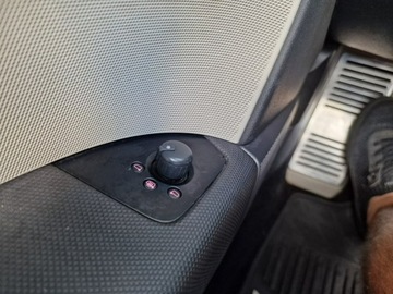 Audi TT 8J Roadster 2.0 TFSI 200KM 2008 Audi TT 2.0 TFSI 200 KM, Automat, Kubełki,, zdjęcie 16