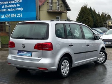 Volkswagen Touran II 1.2 105KM 2011 Volkswagen Touran 1,2 TSI 105 koni Oplacony Po obsludze serwisowej Zapr, zdjęcie 4