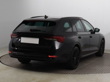 Skoda Octavia IV Liftback 1.5 TSI EVO 150KM 2021 Skoda Octavia 1.5 TSI e-tec, Salon Polska, zdjęcie 4