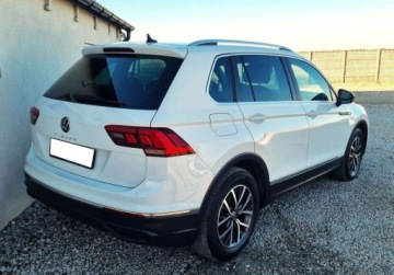 Volkswagen Tiguan II SUV Facelifting 1.5 TSI 130KM 2022 Volkswagen Tiguan LIFT Sliczny 1.5 TSI Bogata Wersja ORYGINAL Zadbany 2023, zdjęcie 20