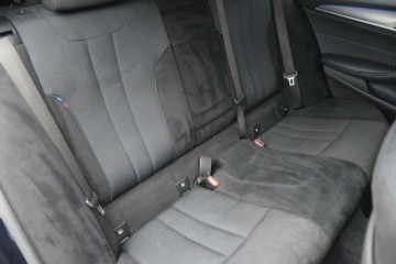 BMW Seria 5 G30-G31 Touring 520d 190KM 2019 BMW Seria 5 BMW 520D 190KM M-SPORT ALU19 LED Alkantara Virtual Gwarancja 1, zdjęcie 34