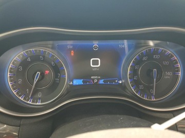 Chrysler 300C II 2022 Chrysler 300 Touring 2022 3.6l 3.6 Benzyna 292KM, zdjęcie 9