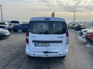 Dacia Dokker Mikrovan Facelifting 1.5 Blue dCi 95KM 2018 Dacia Dokker Salon Polska Klimatyzacja, zdjęcie 4