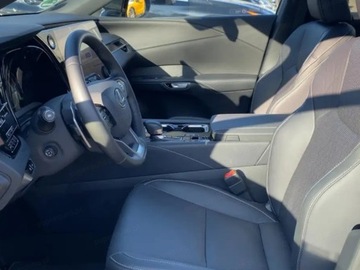 Lexus RX V 2025 Od ręki - 350h F Sport Design 2.5 Hybrid 250KM | Podgrzewane fotele!, zdjęcie 3