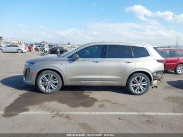 Cadillac 2022 Cadillac XT6 Premium Luxury 2022 3.6l 3.6 Benzyna 310KM, zdjęcie 5