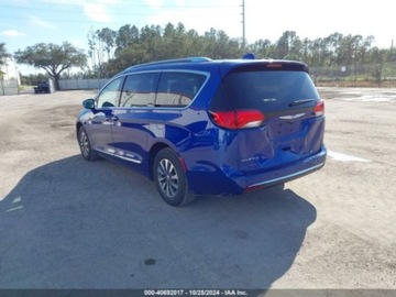 Chrysler Pacifica II 2020 Chrysler Pacifica Touring Plus 2020 3.6l 3.6 Benzyna 287KM, zdjęcie 4