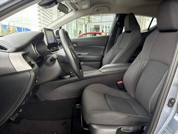 Toyota C-HR I Crossover Facelifting 1.8 Hybrid 122KM 2023 Toyota C-HR 1.8 Hybrid GPF Comfort 1.8 Hybrid Comf, zdjęcie 14