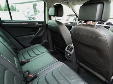 Volkswagen Tiguan II SUV Facelifting 2.0 TSI 190KM 2022 Volkswagen Tiguan Elegance 2.0 TSI 190KM 4x4 DSG S, zdjęcie 22