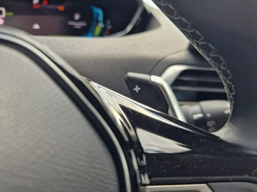 Peugeot 3008 II Plug-In Hybrid Facelifting 1.6 HYBRID 225KM 2021 Peugeot 3008 hybrid, zdjęcie 24