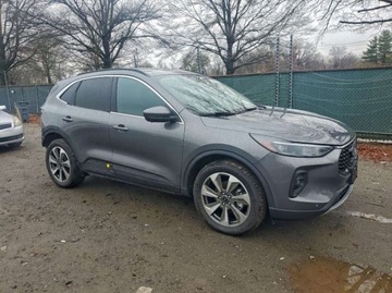 Ford Escape III 2025 Ford Escape 2.0 242 KM, Platinum, produkcja 072025, drobna szkoda, 5 tysie, zdjęcie 1