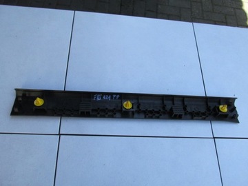 ПЛАСТИКОВАЯ ПЕРЕДНЯЯ НАКЛАДКА FOCUS MK3 2013