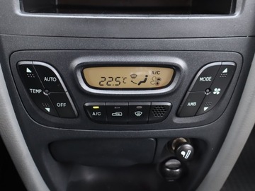 Hyundai Santa Fe I 2.4 i 16V 146KM 2005 Hyundai Santa Fe 2.4 16V , GAZ, Klima, zdjęcie 12