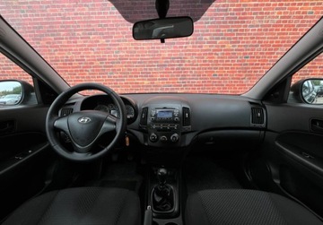 Hyundai i30 I Hatchback 1.4 109KM 2010 Hyundai i30 klima Isofix Gwarancja w cenie Warszawa VLAJ 1.4 Benzyna, zdjęcie 4