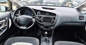 Kia Ceed II Kombi 1.6 GDI 135KM 2012 Kia Ceed BENZYNA hands free KAMERA 2x PDC nawigacja super 1.6, zdjęcie 33