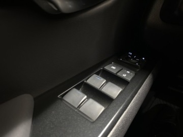 Lexus UX Crossover Facelifting 2.0 250h 184KM 2023 Lexus UX 250h GPF F Sport Design 2WD Lexus UX 250h, zdjęcie 12