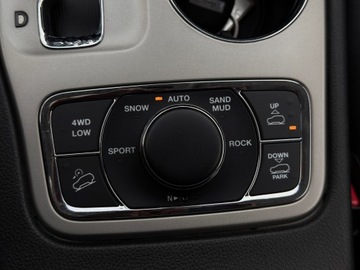 Jeep Grand Cherokee IV Terenowy 3.0 V6 CRD 241KM 2012 JEEP Grand Cherokee 3.0 CRD Overland Krajowy Bezwypadkowy Serwisowany, zdjęcie 27