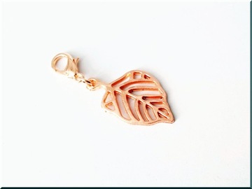 METALOWA ZAWIESZKA CHARMS LIŚĆ LISTEK 012