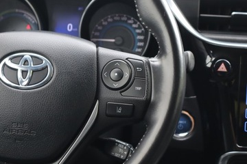 Toyota Auris II Hatchback 5d Facelifting 1.8 Hybrid 136KM 2015 Toyota Auris Hybrid, Salon Polska, Serwis ASO, zdjęcie 16