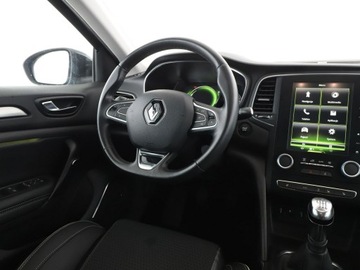 Renault Megane III 2015 Renault Megane Energy BOSE Edition navi grzane, zdjęcie 15