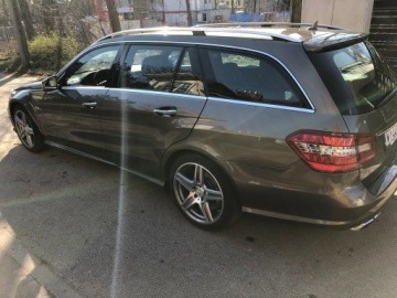 Mercedes Klasa E W212 Kombi AMG 63 AMG 525KM 2010 Mercedes E63 AMG COMBI 525KM 2010r Pierwszy właściciel Serwisowany w ASO, zdjęcie 6