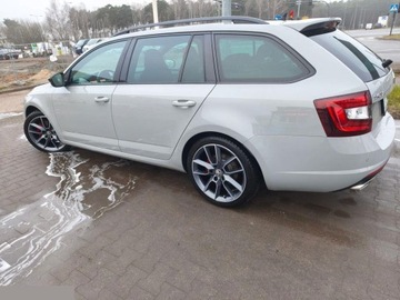 Skoda Octavia III RS Kombi Facelifting 2.0 TDI 184KM 2019 Skoda Octavia 2.0 TDI RS DSG 184KM 2019r bezwypadkowe, zdjęcie 15
