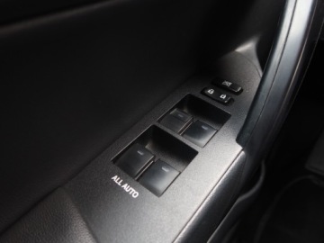 Toyota Corolla XI Sedan Facelifting 1,6 Valvematic 132KM 2017 Toyota Corolla 1.6 Valvematic, Salon Polska, zdjęcie 12