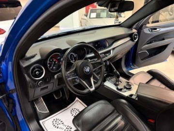 Alfa Romeo Stelvio SUV 2.2 JtdM-2 210KM 2017 Alfa Romeo Stelvio 2.1 Diesel 210KM, zdjęcie 23