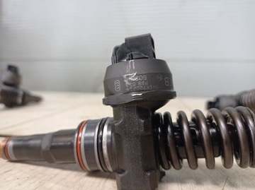 AUDI A4 B6 НАСОС ИНЖЕКТОР ИНЖЕКТОР 038130073AR