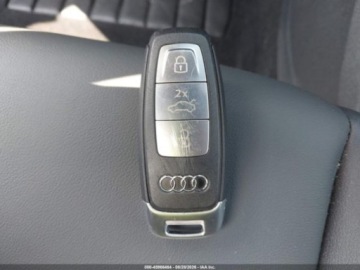 Audi Q4 2024 Audi Q4 e-tron 2024 AUDI Q4 E-TRON PREMIUM PLUS 55 QUATTRO Elektryczny, zdjęcie 10