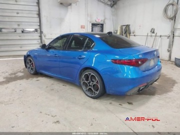 Alfa Romeo Giulia II Sedan Facelifting 2.0 Turbo 280KM 2022 Alfa Romeo Giulia 2022 r., 2,0L VELOCE AWD 2.0 Benzyna 280KM, zdjęcie 3